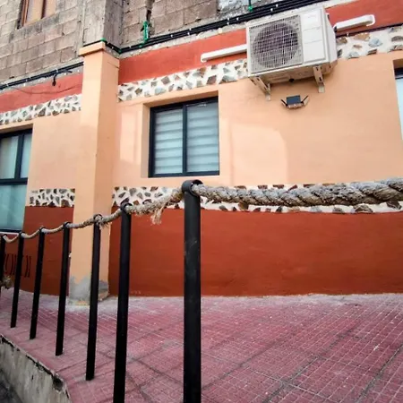 Golf 18 Abrigos شقة